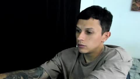 Snapshot of davebroww chatting on 03-09-25, 12:31 Dave Brown online show from 03-09-25, 12:31