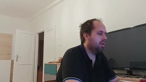 Snapshot of davepro91 chatting on 10-24-25, 05:04 Dave online show from 10-24-25, 05:04