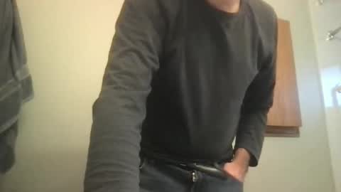 Snapshot of davesoup chatting on 11-22-25, 08:19 davesoup online show from 11-22-25, 08:19