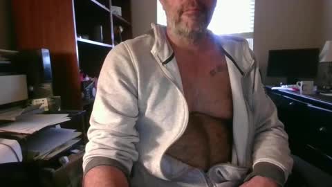 Snapshot of davethebooky chatting on 02-27-25, 05:04 Dave online show from 02-27-25, 05:04