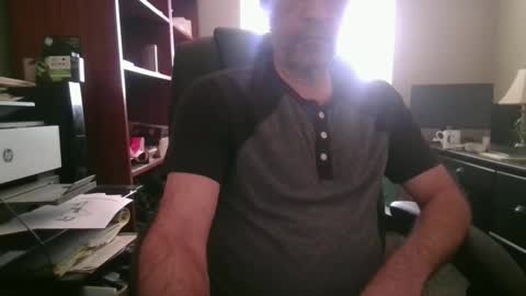 Snapshot of davethebooky chatting on 01-05-26, 06:11 Dave online show from 01-05-26, 06:11