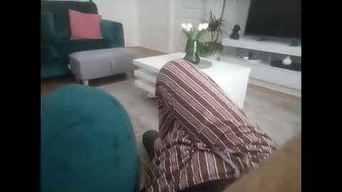 davf76 online show from 04-15-26, 08:32