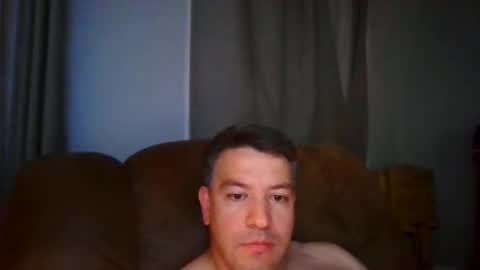 Snapshot of david334422 chatting on 09-12-25, 01:38 david334422 online show from 09-12-25, 01:38