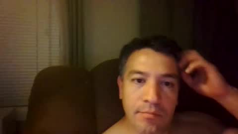 Snapshot of david334422 chatting on 10-01-25, 02:50 david334422 online show from 10-01-25, 02:50