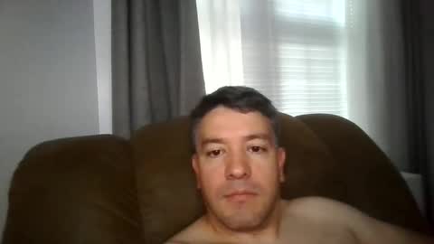 Snapshot of david334422 chatting on 10-10-25, 06:51 david334422 online show from 10-10-25, 06:51