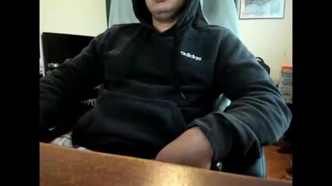 Snapshot of david_2789 chatting on 02-22-25, 11:03 David online show from 02-22-25, 11:03