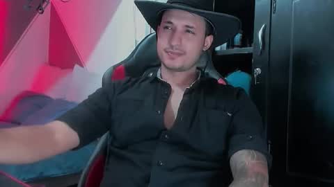 Snapshot of david__ox chatting on 02-06-26, 09:40 david__ox online show from 02-06-26, 09:40