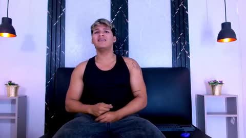 Snapshot of david_colins_ chatting on 03-28-26, 12:38 david colins online show from 03-28-26, 12:38