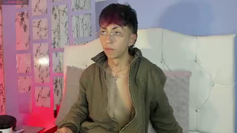 Dominik online show from 07-28-26, 09:48