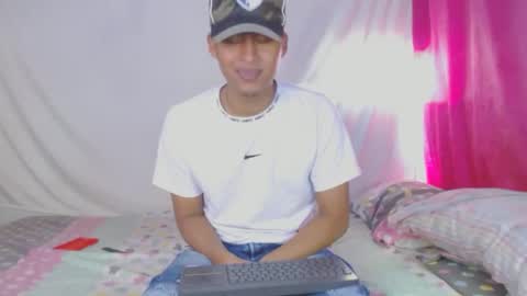 Snapshot of david_efrem chatting on 02-19-25, 09:58 david_efrem online show from 02-19-25, 09:58