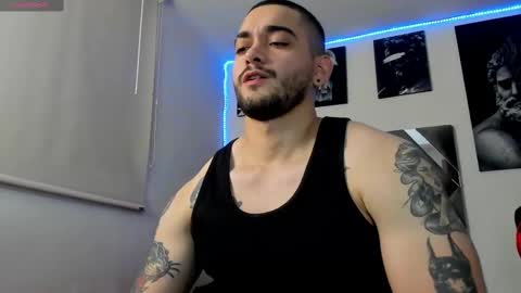 Snapshot of david_franco1 chatting on 02-19-25, 09:03 Twitter davidsanctum online show from 02-19-25, 09:03