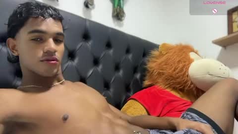 david_hot44 online show from 05-26-26, 06:53