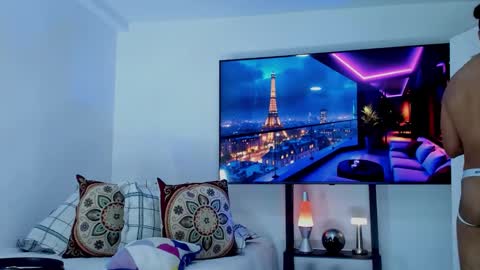 Hey im David that loves to explore and speak their fantasies. Very open talktative and nice. Feel free to chat with me online show from 01-12-26, 11:10