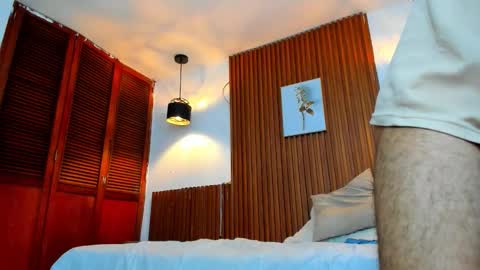 david_niet online show from 10-28-25, 06:54