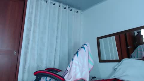 Snapshot of david_savage_ chatting on 03-12-26, 12:50 david online show from 03-12-26, 12:50