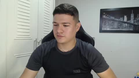 Snapshot of david_smit_ chatting on 01-02-25, 08:46 david smit online show from 01-02-25, 08:46