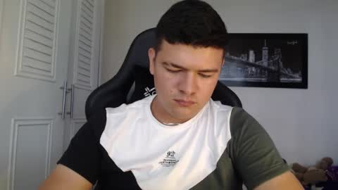 Snapshot of david_smit_ chatting on 01-29-25, 04:08 david smit online show from 01-29-25, 04:08