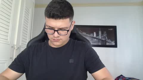 Snapshot of david_smit_ chatting on 02-01-25, 05:37 david smit online show from 02-01-25, 05:37