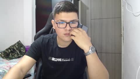 Snapshot of david_smit_ chatting on 03-06-25, 03:24 david smit online show from 03-06-25, 03:24