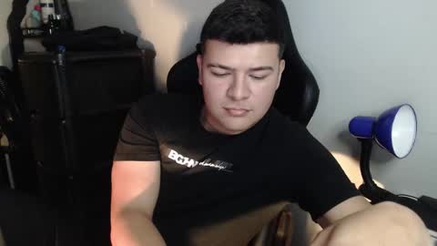 Snapshot of david_smit_ chatting on 01-14-26, 01:11 david smit online show from 01-14-26, 01:11