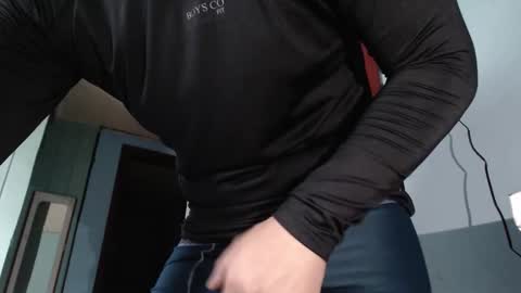 Snapshot of david_smit_ chatting on 03-18-26, 02:31 david smit online show from 03-18-26, 02:31