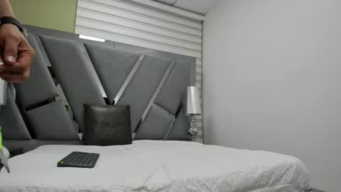 david_victoriaa online show from 05-27-26, 01:08