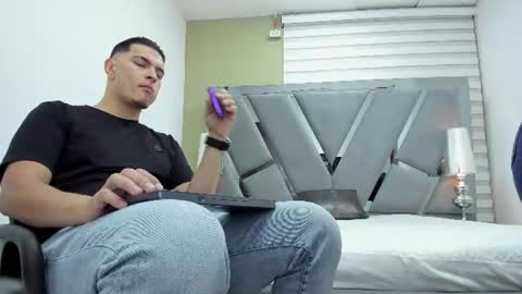 david_victoriaa online show from 07-17-26, 01:07