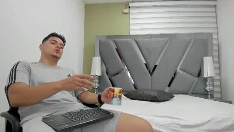 david_victoriaa online show from 07-27-26, 01:07