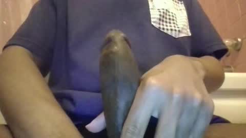 Snapshot of davidbigdick24 chatting on 05-04-26, 07:10 David online show from 05-04-26, 07:10