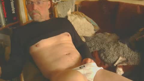 Snapshot of davidbo_no1 chatting on 09-19-25, 08:27 David online show from 09-19-25, 08:27