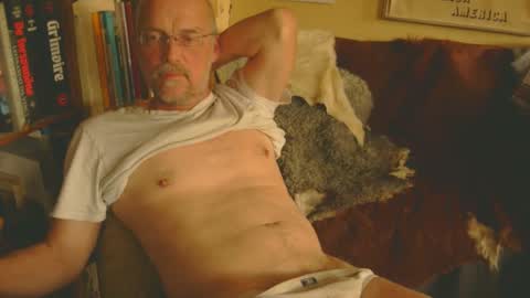 Snapshot of davidbo_no1 chatting on 10-12-25, 11:31 David online show from 10-12-25, 11:31