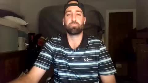 Snapshot of davidboner85 chatting on 10-28-25, 08:18 DavidBoner85 online show from 10-28-25, 08:18