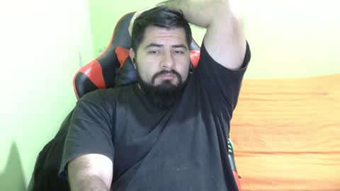 Snapshot of daviddelz chatting on 01-03-25, 10:31 David online show from 01-03-25, 10:31