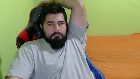 Snapshot of daviddelz chatting on 01-10-25, 07:35 David online show from 01-10-25, 07:35