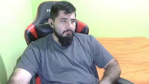 Snapshot of daviddelz chatting on 01-29-25, 06:01 David online show from 01-29-25, 06:01