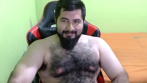 Snapshot of daviddelz chatting on 02-19-25, 08:44 David online show from 02-19-25, 08:44