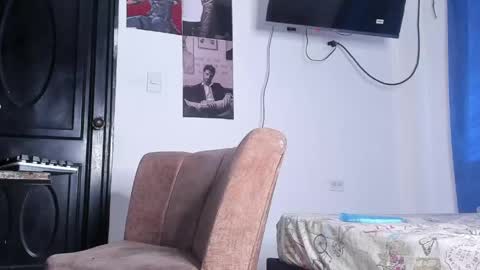 Snapshot of davide_daniels chatting on 05-24-26, 07:30 Davide online show from 05-24-26, 07:30