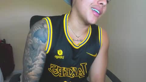 Lennon online show from 09-25-25, 08:23