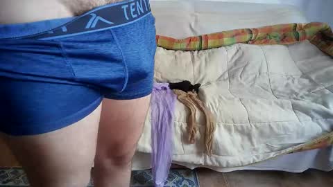 Hugo online show from 10-01-25, 04:24