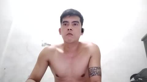 Snapshot of davidrocero chatting on 12-05-24, 02:55 davidrocero online show from 12-05-24, 02:55