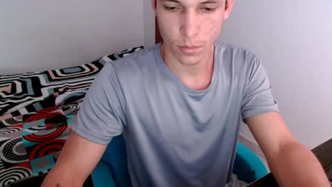 davidsalazar33 online show from 10-18-25, 09:04