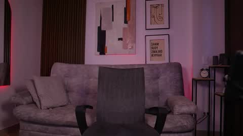 Davies brown    schedule 12pm to 5pm col time online show from 10-10-25, 09:03