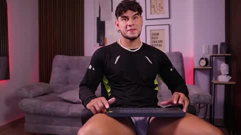 Davies brown    schedule 12pm to 5pm col time online show from 11-23-25, 06:52