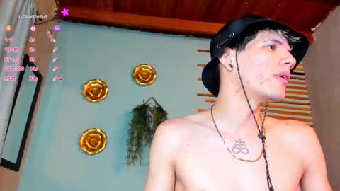 Snapshot of daviid_huge chatting on 09-16-25, 08:15 daviid_huge online show from 09-16-25, 08:15