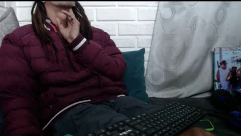 Snapshot of davils12 chatting on 01-29-25, 06:12 DAVILS online show from 01-29-25, 06:12