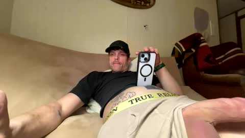 Snapshot of davisjon313 chatting on 02-14-26, 04:53 chris peacock online show from 02-14-26, 04:53