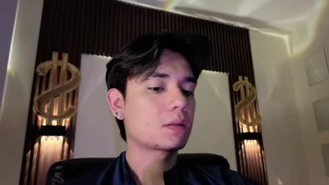 Snapshot of davoxer chatting on 05-17-26, 03:26 davoxer online show from 05-17-26, 03:26