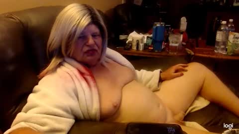 dawndoesall online show from 05-12-26, 02:52
