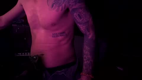 Snapshot of day__tripper chatting on 10-06-25, 07:39 day tripper online show from 10-06-25, 07:39