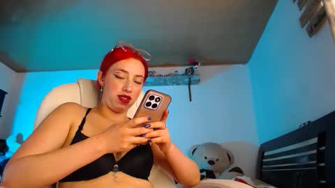 Snapshot of dayadumont chatting on 02-26-26, 05:56 Daya online show from 02-26-26, 05:56